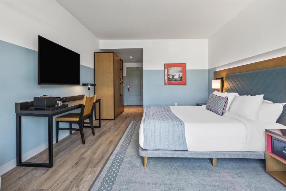 King Room interior